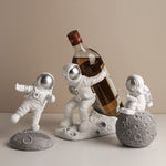 Load image into Gallery viewer, Nordic Creative Astronaut Ornaments - stuffsnshop
